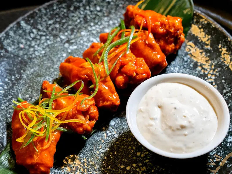 Shwingz chicken wings photo
